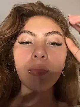 Samantha_2190 from StripChat is Freechat