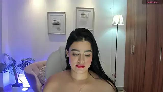 samantha_cooper2 from StripChat is Freechat