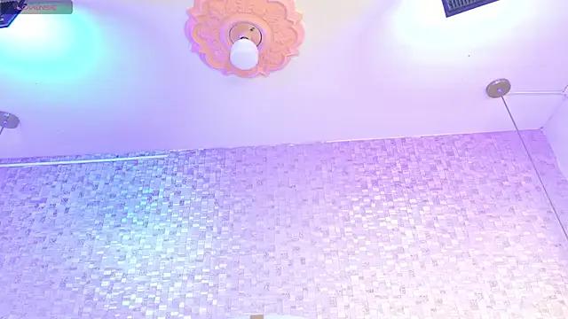 samatha_monrroe from StripChat is Freechat