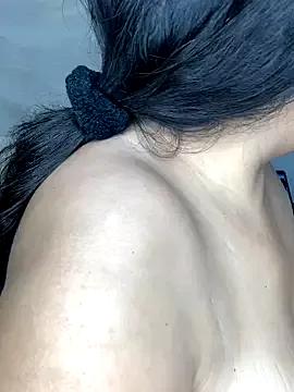 Samira__Melej from StripChat is Freechat