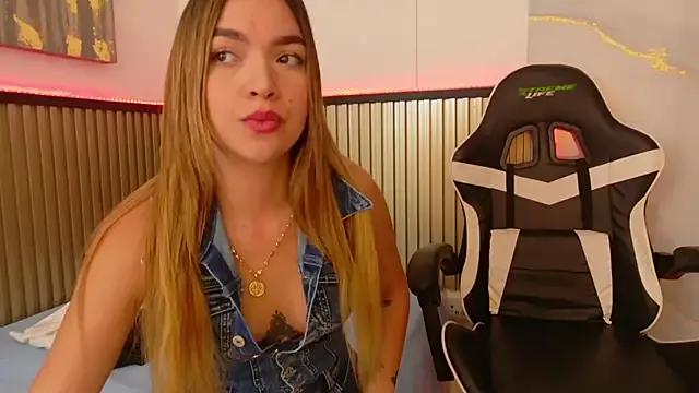 Sammy_Lovee on StripChat 