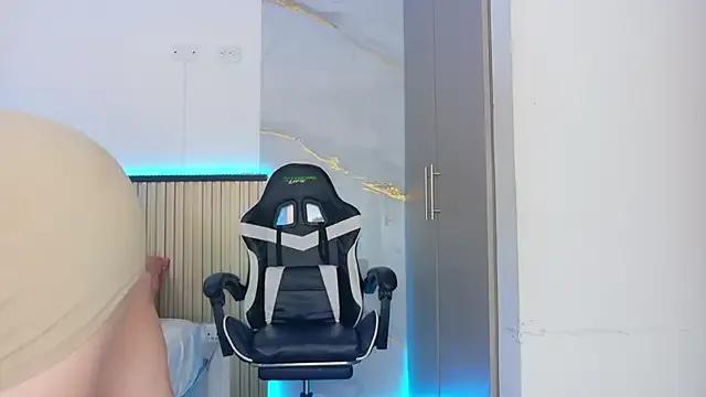 Sammy_Lovee on StripChat 