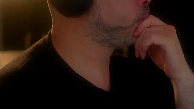 Sanders_White from StripChat is Freechat