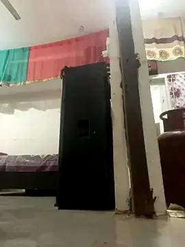 Sapnahot34 on StripChat