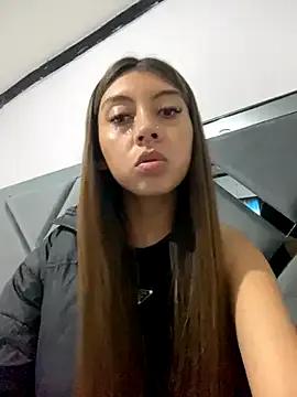 Sara-cooper2 on StripChat 