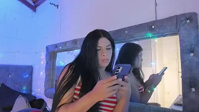 Freechat sarajhonson_dl on StripChat