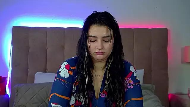 SaraOswald from StripChat