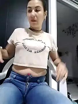 saraximenapaisita from StripChat is Freechat