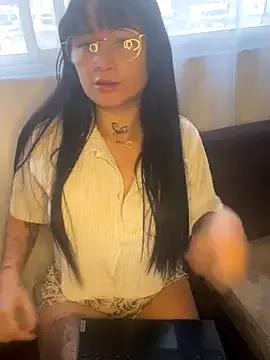 saraycat_ from StripChat is Freechat