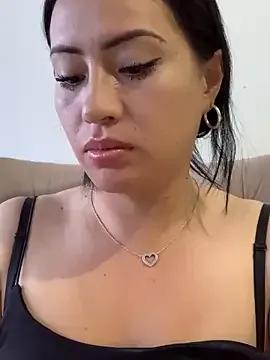 saris_lu from StripChat is Freechat