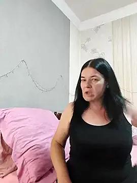 Sasha_cherry from StripChat is Freechat