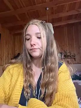 sashapulse from StripChat is Freechat