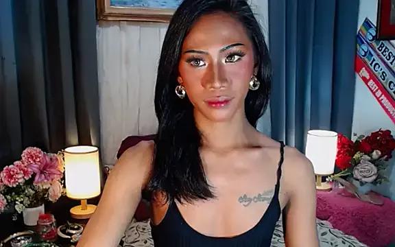 sassylatina from StripChat is Freechat