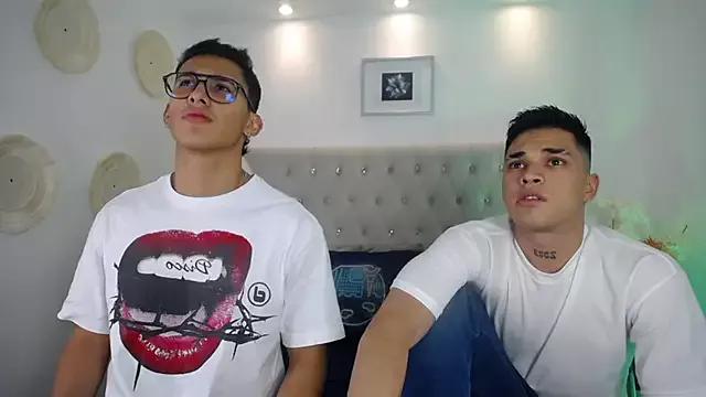 SavAndRob from StripChat is Freechat