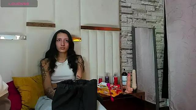Scarleth_Rousse from StripChat is Freechat