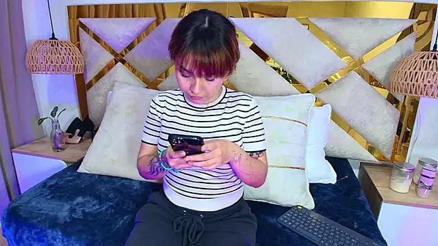 Scarlett_Vegaa from StripChat