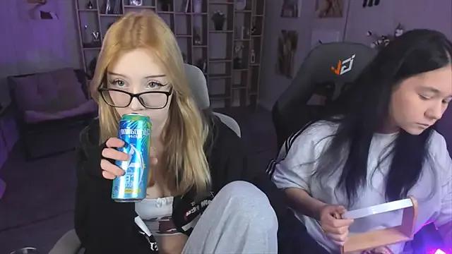 ScarlettMurr from StripChat is Freechat