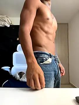 sendfer from StripChat is Freechat