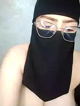 Sexy__Arab from StripChat is Freechat