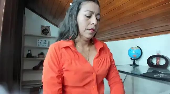 sharick-waltor from StripChat is Freechat