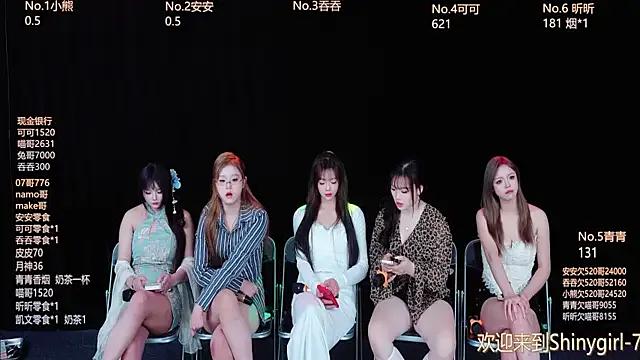 Freechat Shinygirls_777 on StripChat