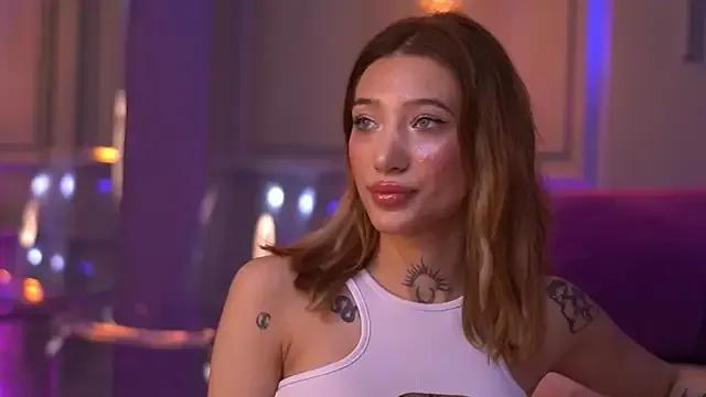 SiennaJayden from StripChat