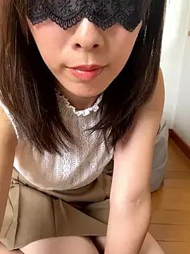 siichan-ta from StripChat is Freechat