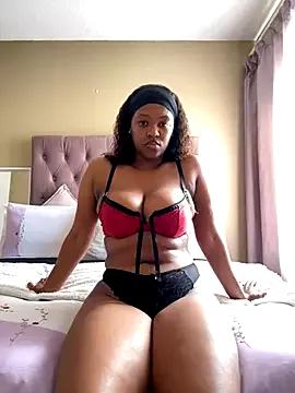 Sipsdoll from StripChat is Freechat