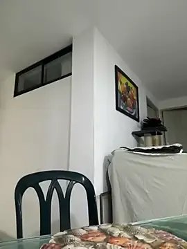 Freechat siri_duque on StripChat