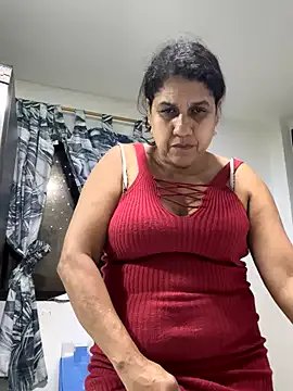 Freechat siri_duque on StripChat