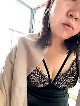 siru-love from StripChat is Freechat