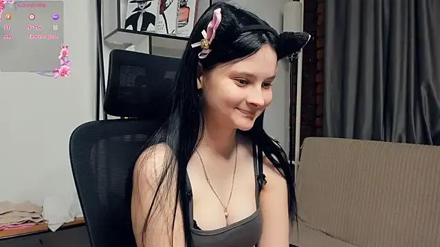 SkyDoll from StripChat is Freechat