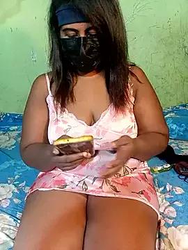 Sl_sweety from StripChat is Freechat