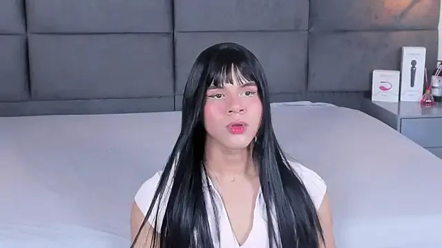 Freechat Slenna_Moon on StripChat