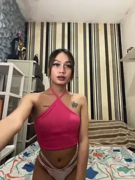 Freechat slutmistresscummer on StripChat