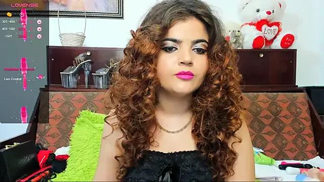 Slutty_milf_bitch from StripChat is Freechat
