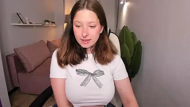 Sofi_Spark from StripChat is Freechat