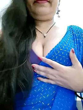 Sofia-ex from StripChat is Freechat