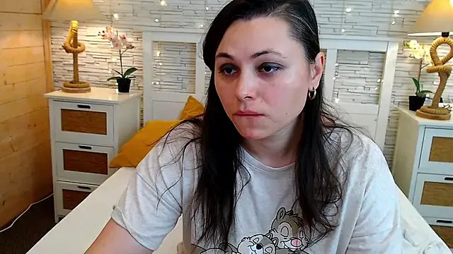 Freechat Soft_Lilly on StripChat