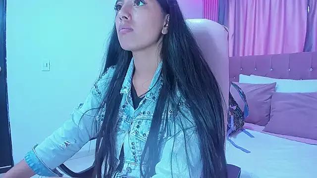 Sophia-Hansen from StripChat is Freechat