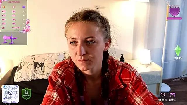 space_danger from StripChat is Freechat