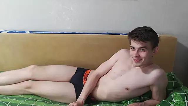 Student_Oliver from StripChat is Freechat