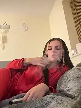 Freechat Summer21k on StripChat