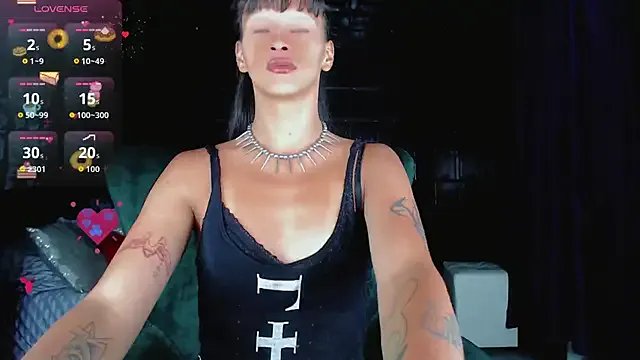 Freechat Summer_XO on StripChat