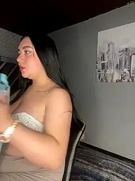 Susann_Pink from StripChat is Freechat