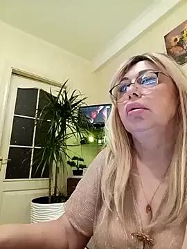 SusieNoreen from StripChat