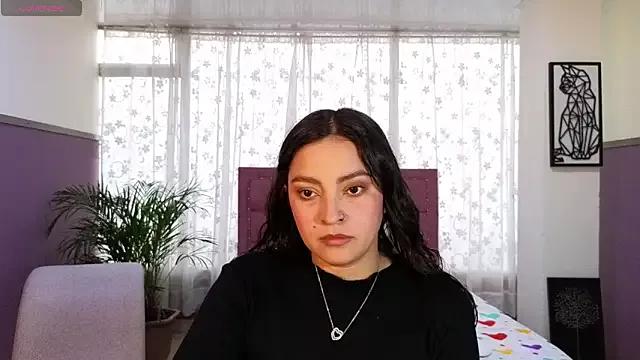 sweet_ahinara from StripChat is Freechat