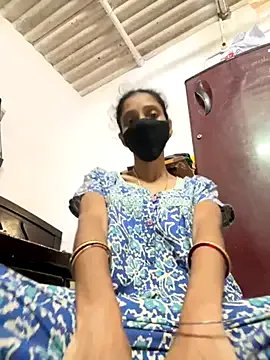 Freechat sweetreddy-02 on StripChat