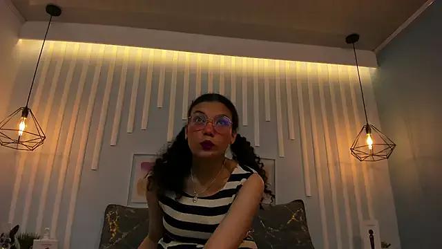 StripChat SweetStarr_  is Freechat  SweetStarr_ — masturbation with my feet