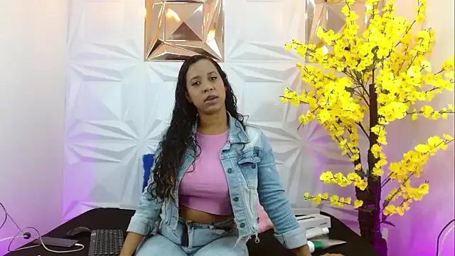 Freechat Taira_Bms on StripChat